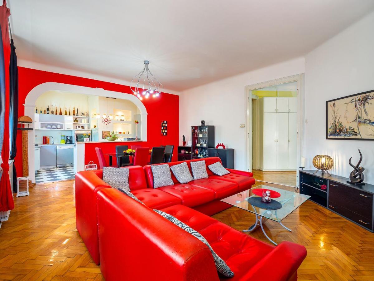 Grand Apartment In Strict Center Of Rijeka Exterior foto