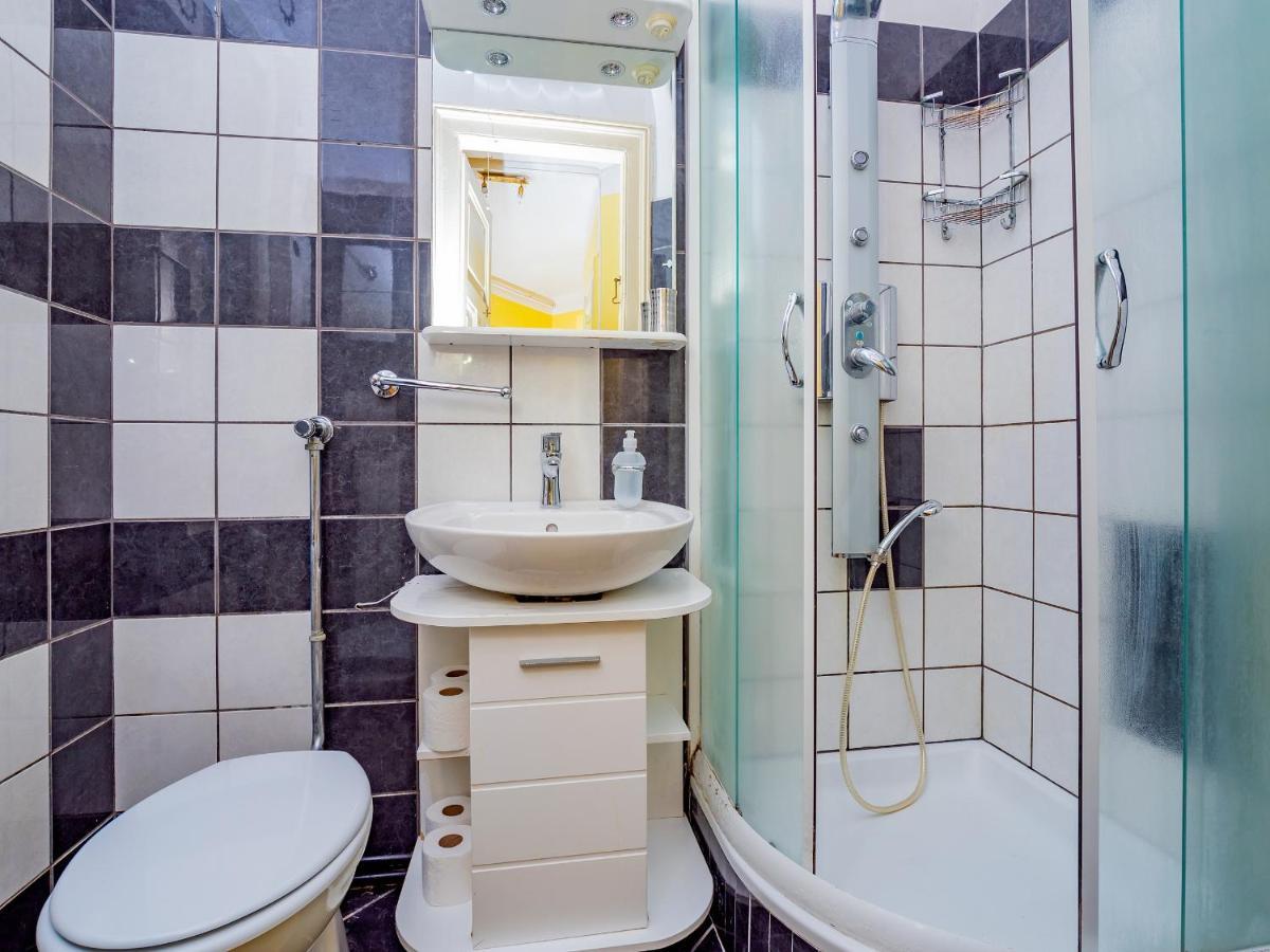 Grand Apartment In Strict Center Of Rijeka Exterior foto